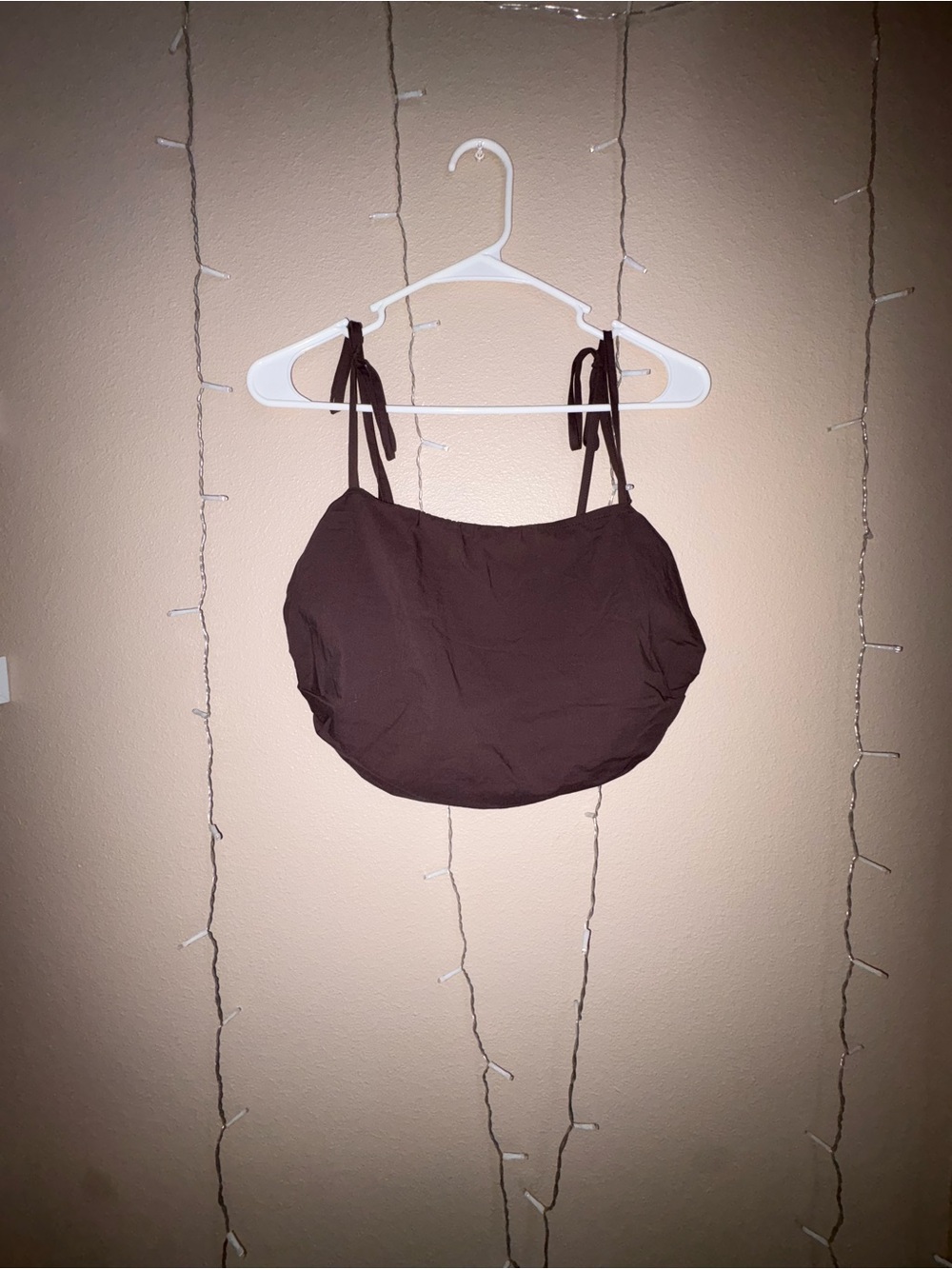 PrettyLittleThing Mocha Tie-Strap Crop Top